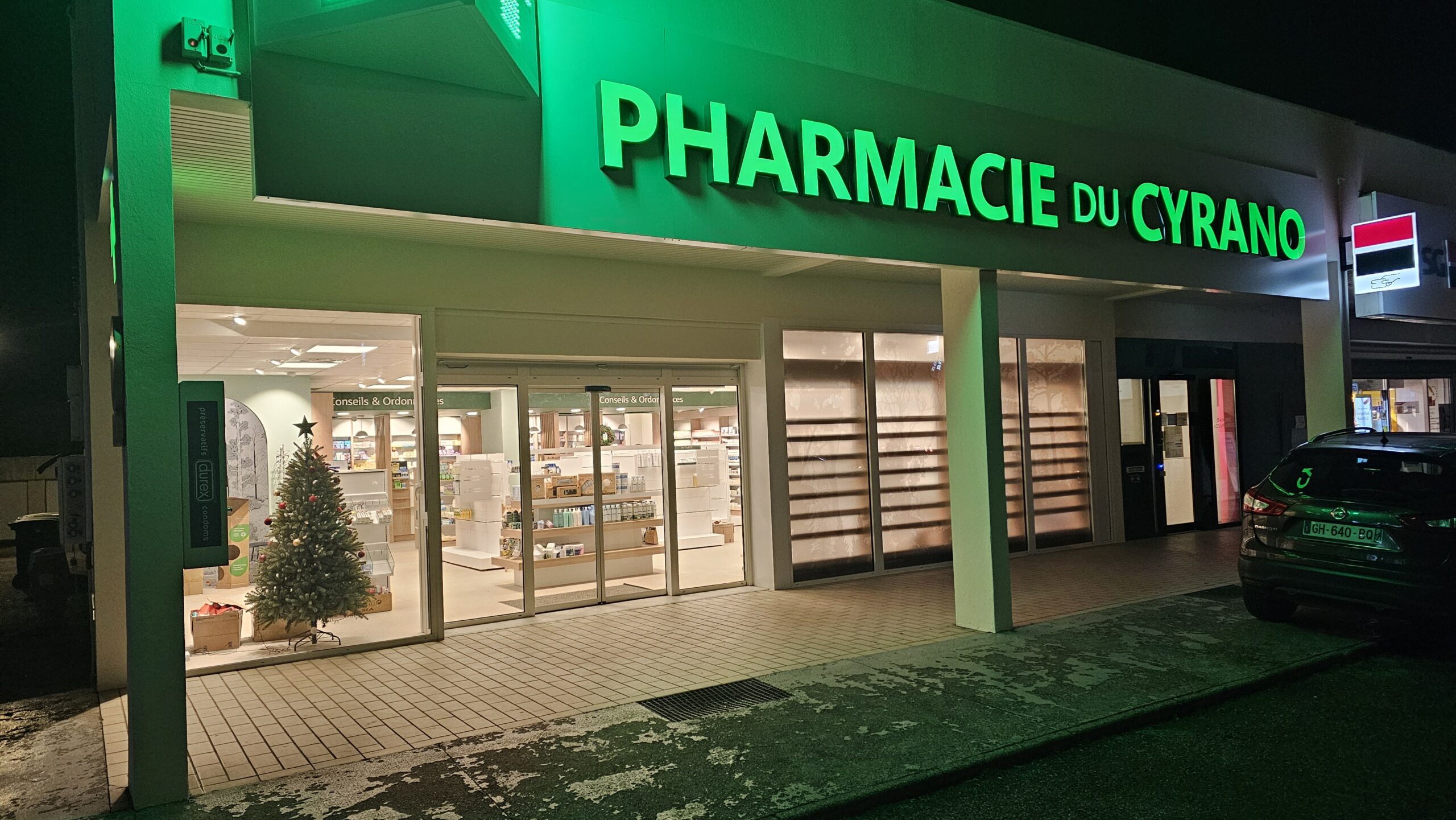 Porte Automatique Piétonne Pharmacie du Cyrano Bourg Les Valence Drôme